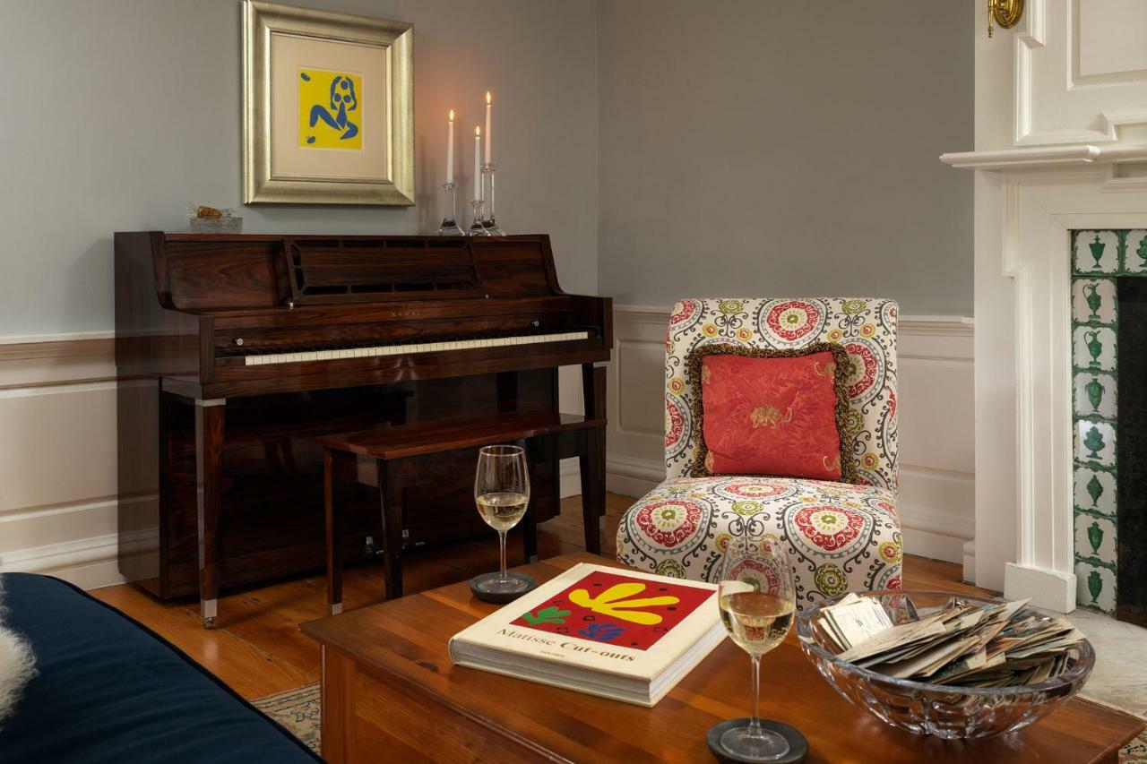 Bed & Breakfast Waldo Emerson